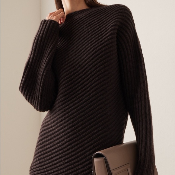 Toteme Sweaters - Toteme Twisted Rib Knit Sweater